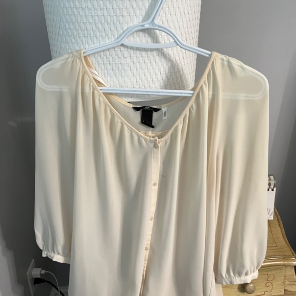 Cream Blouse H&M - Picture 2 of 6